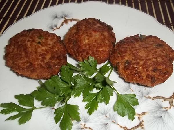 A soja pode render hambúrgueres deliciosos. Experimente! (Foto: Reprodução)